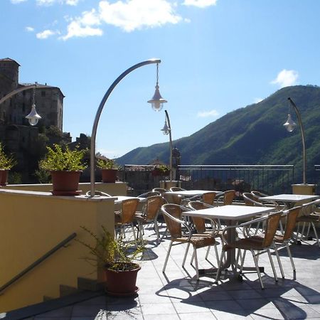 Albergo Cecchin Balestrino Exterior photo
