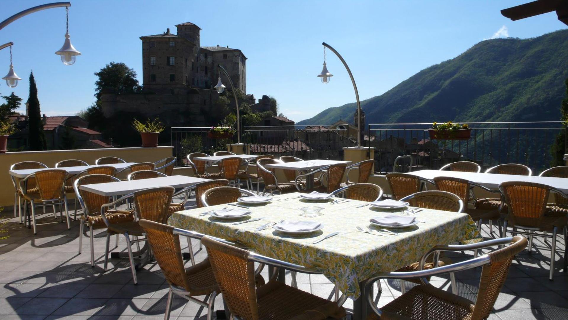 Albergo Cecchin Balestrino Exterior photo