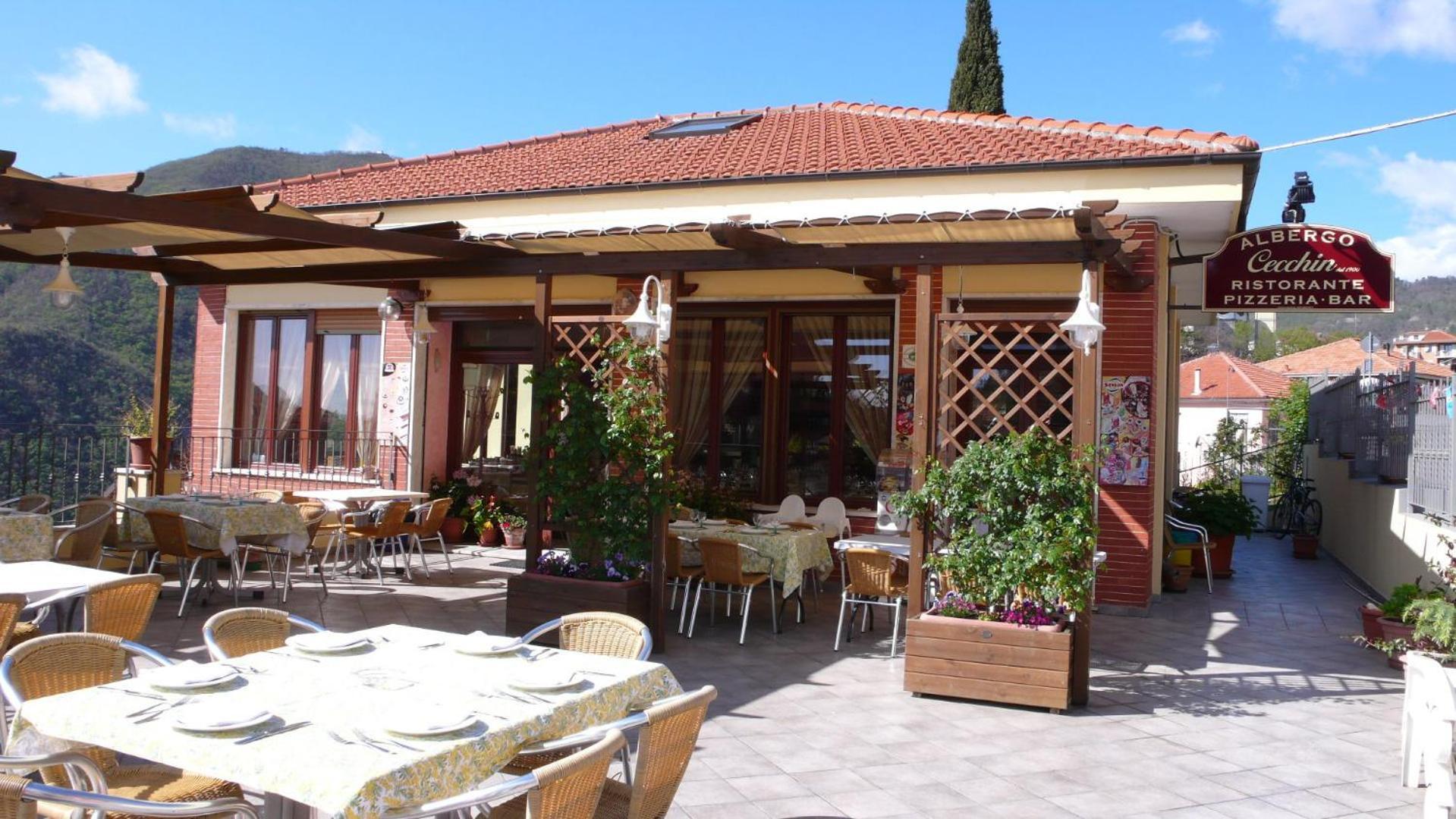 Albergo Cecchin Balestrino Exterior photo